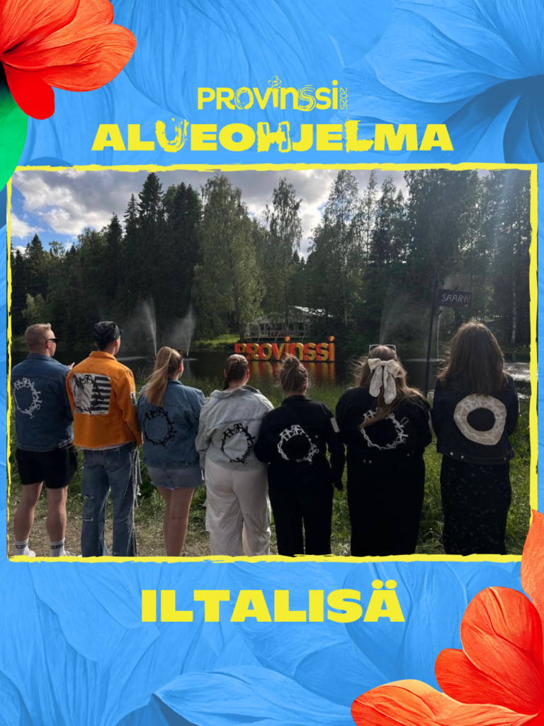 Iltalisän seitsemän jäsentä selkä kameraan päin Provinssi-kyltin edessä.